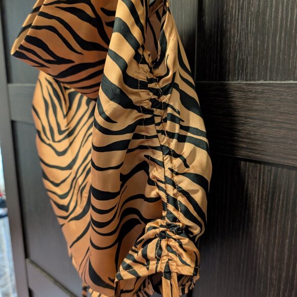 Satin cowl neck shirt, size medium, bengal print - Picture 2 of 5